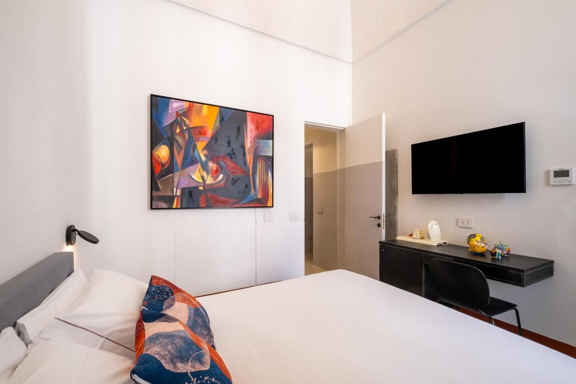 Dimora Del Vescovo Art Boutique Hotel มิแนร์วิโนดิเลชเช ภายนอก รูปภาพ