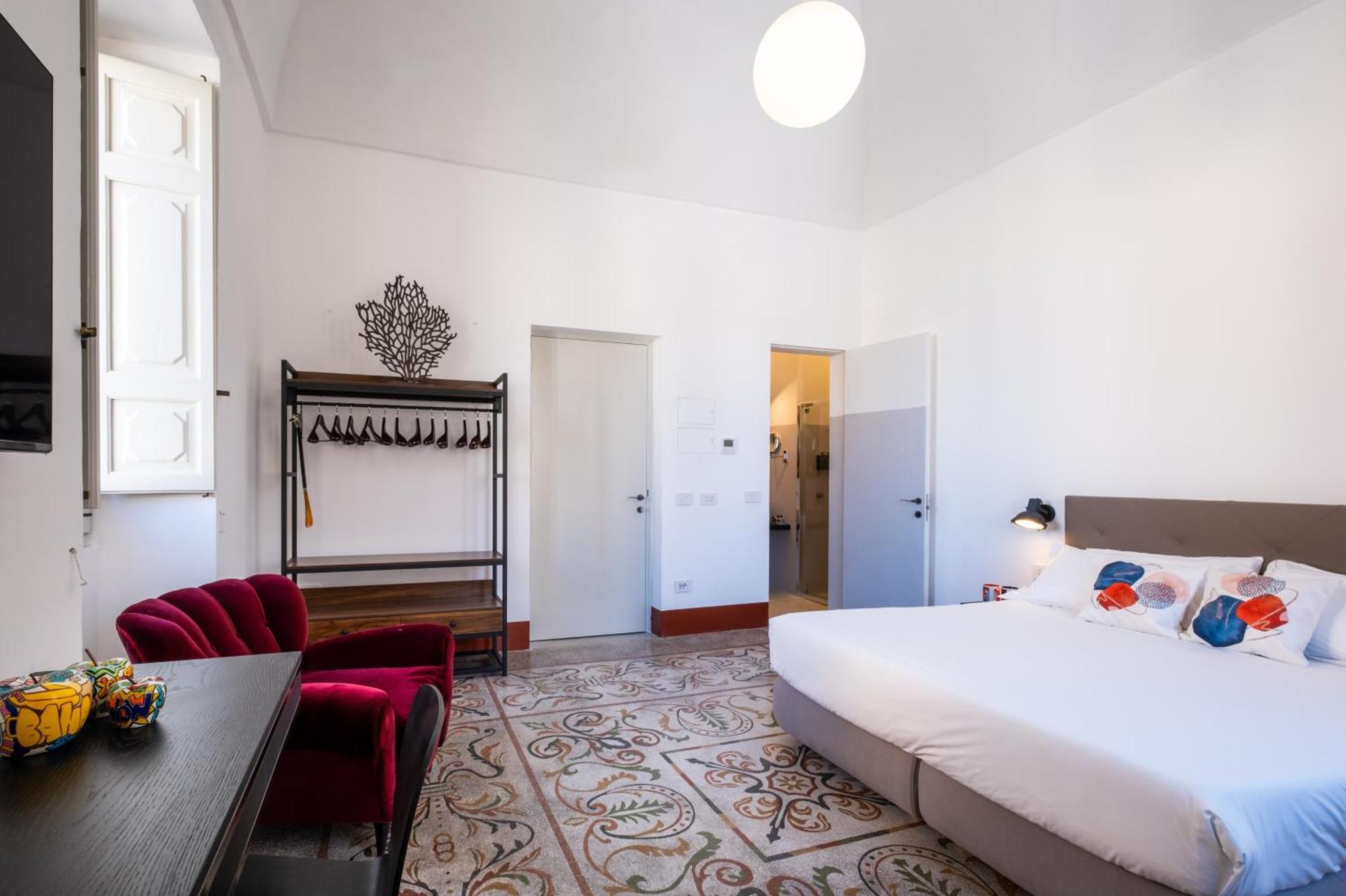 Dimora Del Vescovo Art Boutique Hotel มิแนร์วิโนดิเลชเช ภายนอก รูปภาพ
